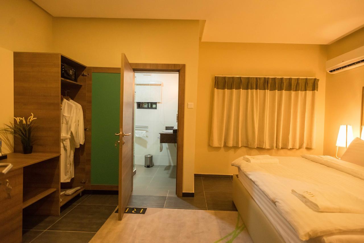 אבוג'ה Iris Hotel Wuse 2 מראה חיצוני תמונה
