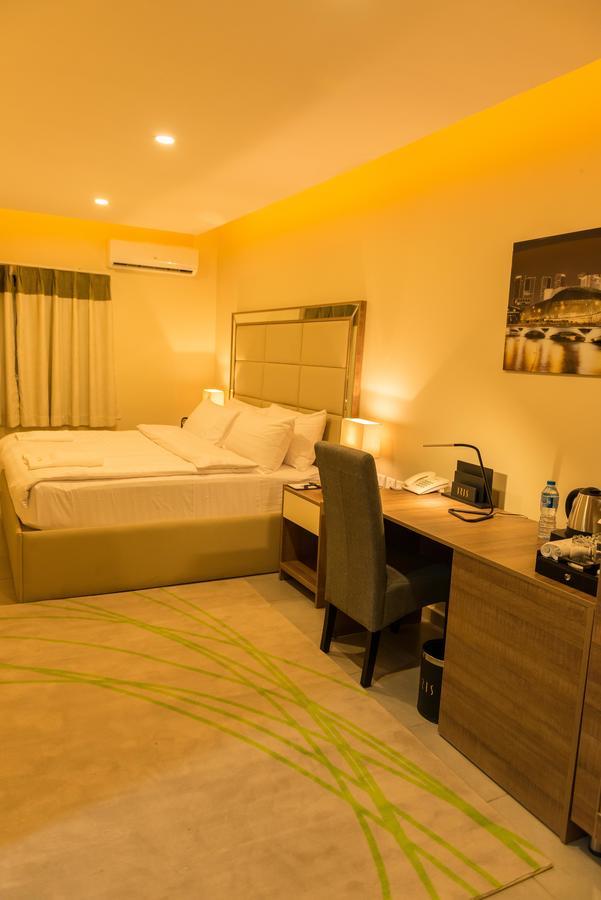 אבוג'ה Iris Hotel Wuse 2 מראה חיצוני תמונה